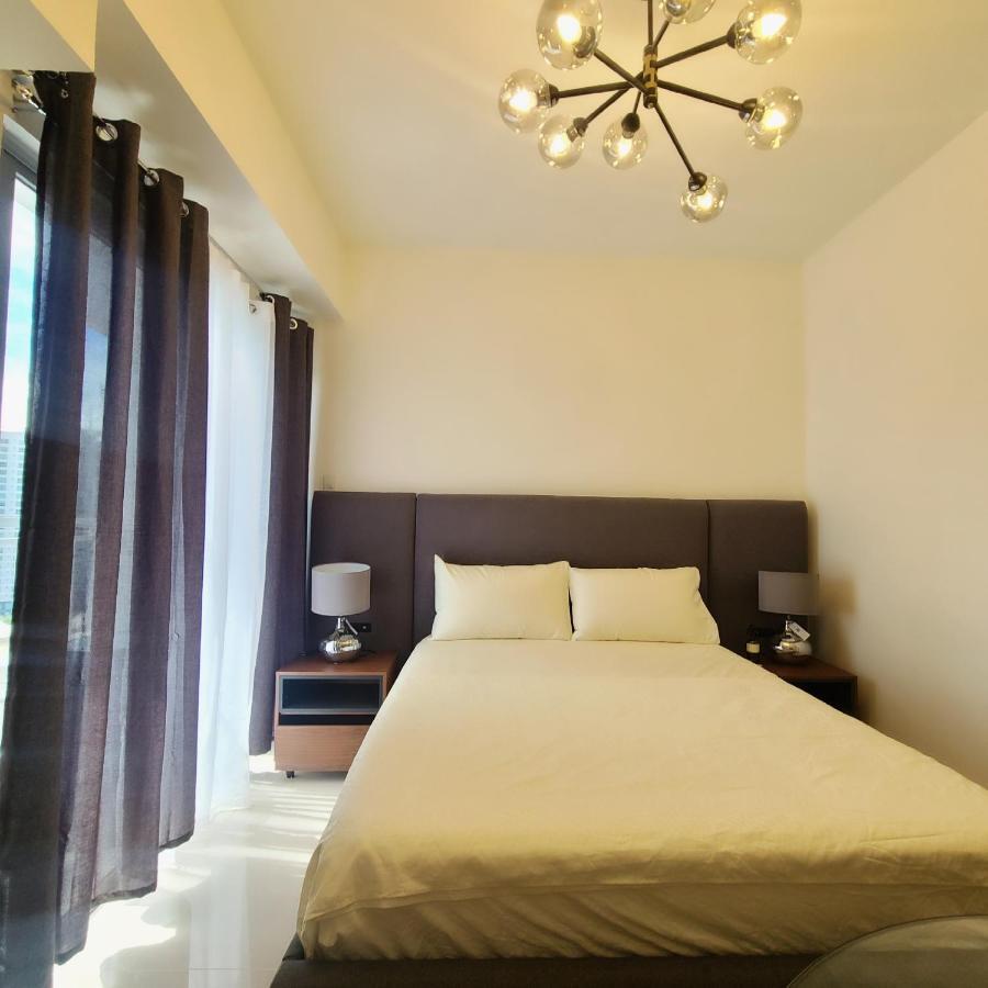 Inspiria Condo Free Airport Pickup For 3 Nights Stay Or More Davao City Buitenkant foto