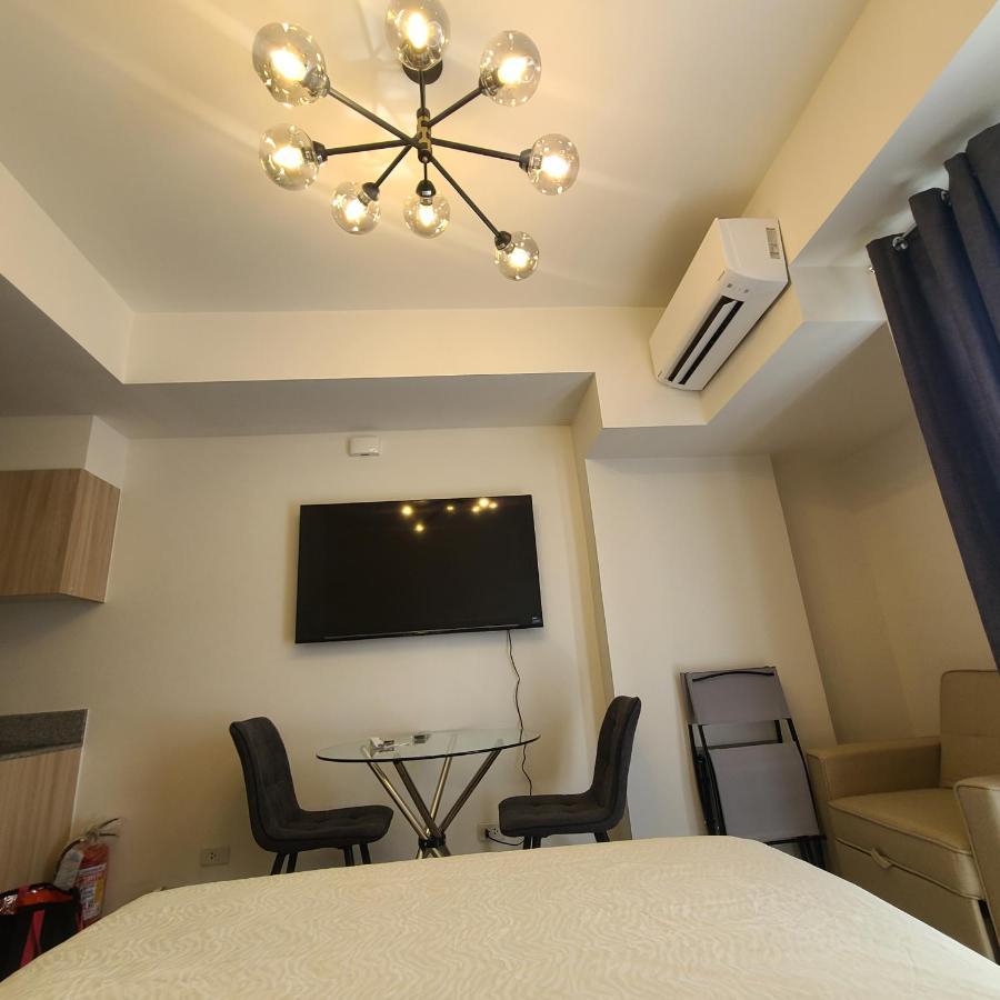 Inspiria Condo Free Airport Pickup For 3 Nights Stay Or More Davao City Buitenkant foto