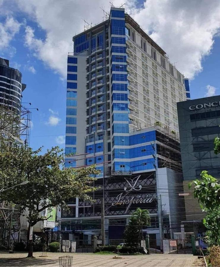 Inspiria Condo Free Airport Pickup For 3 Nights Stay Or More Davao City Buitenkant foto